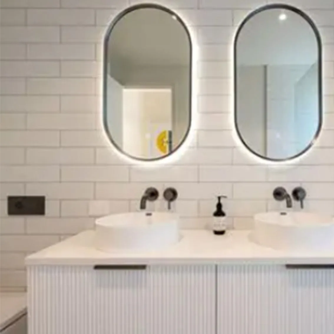 White Gloss 300x100 100x300x6mm tile NZ — image 3